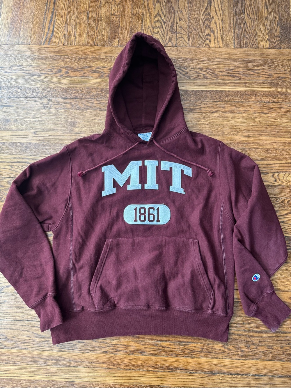 Champion(REVERSE WEAVE) MIT 1861 Maroon Hooded Sweatshirt like new!